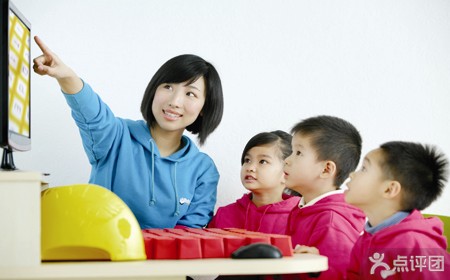 儿童英语培训老师应怎样建立与孩子沟通