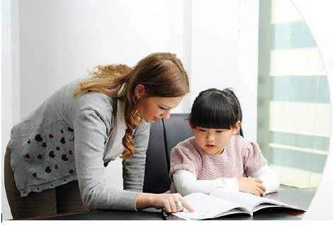 儿童英语阅读父母起核心作用